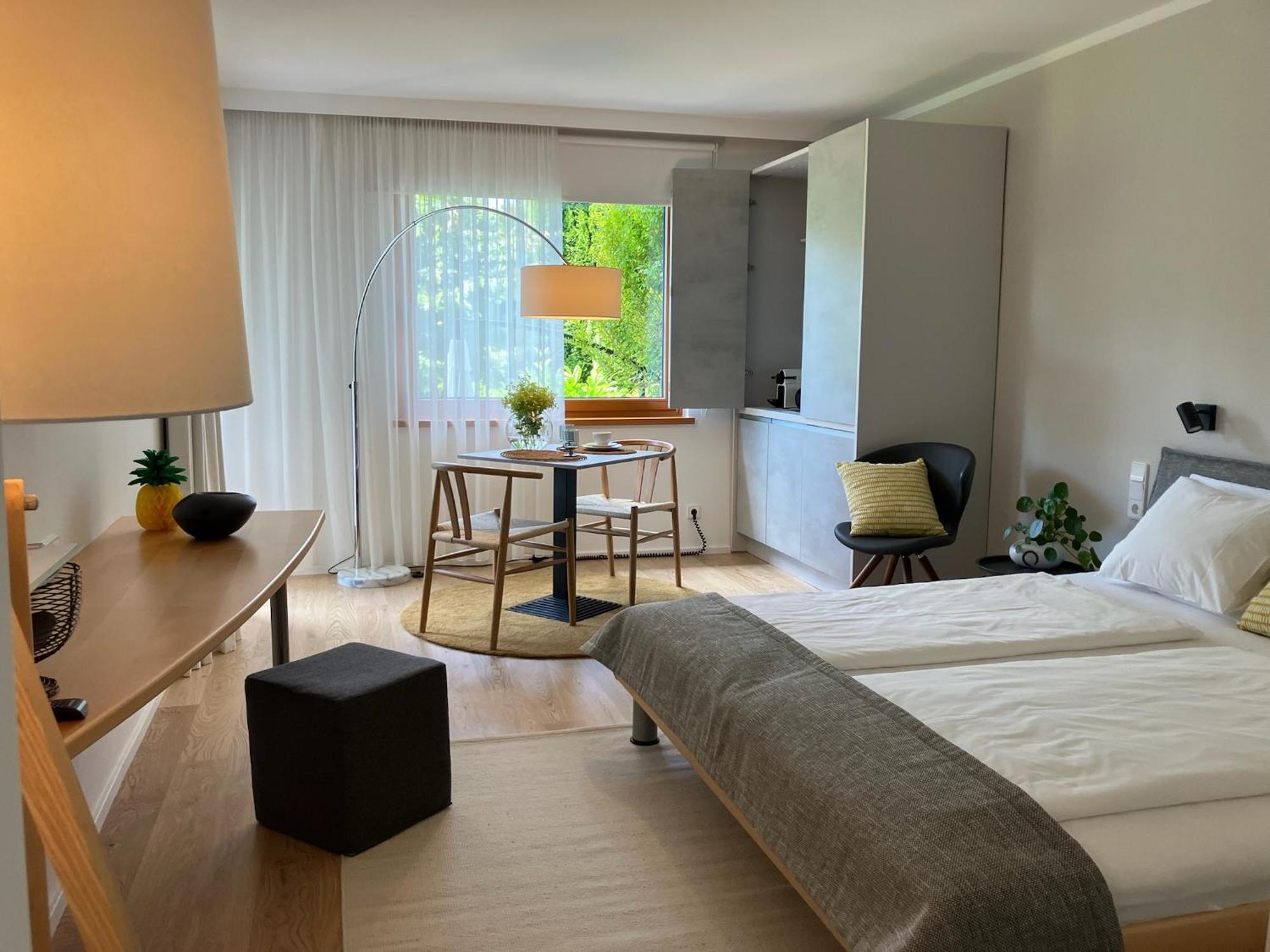 Appartements Gaestehaus Gallob Velden am Woerthersee Exterior photo