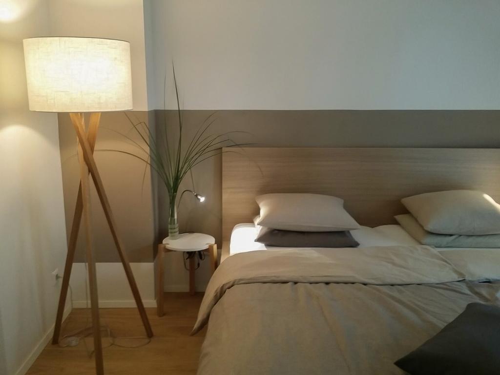 Appartements Gaestehaus Gallob Velden am Woerthersee Exterior photo